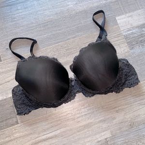Black Lace Underwire Bra (lined)